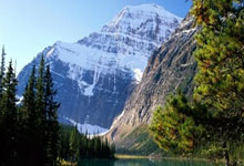 波马尔尼克球队赢得喜庆胜利，掀起热潮！