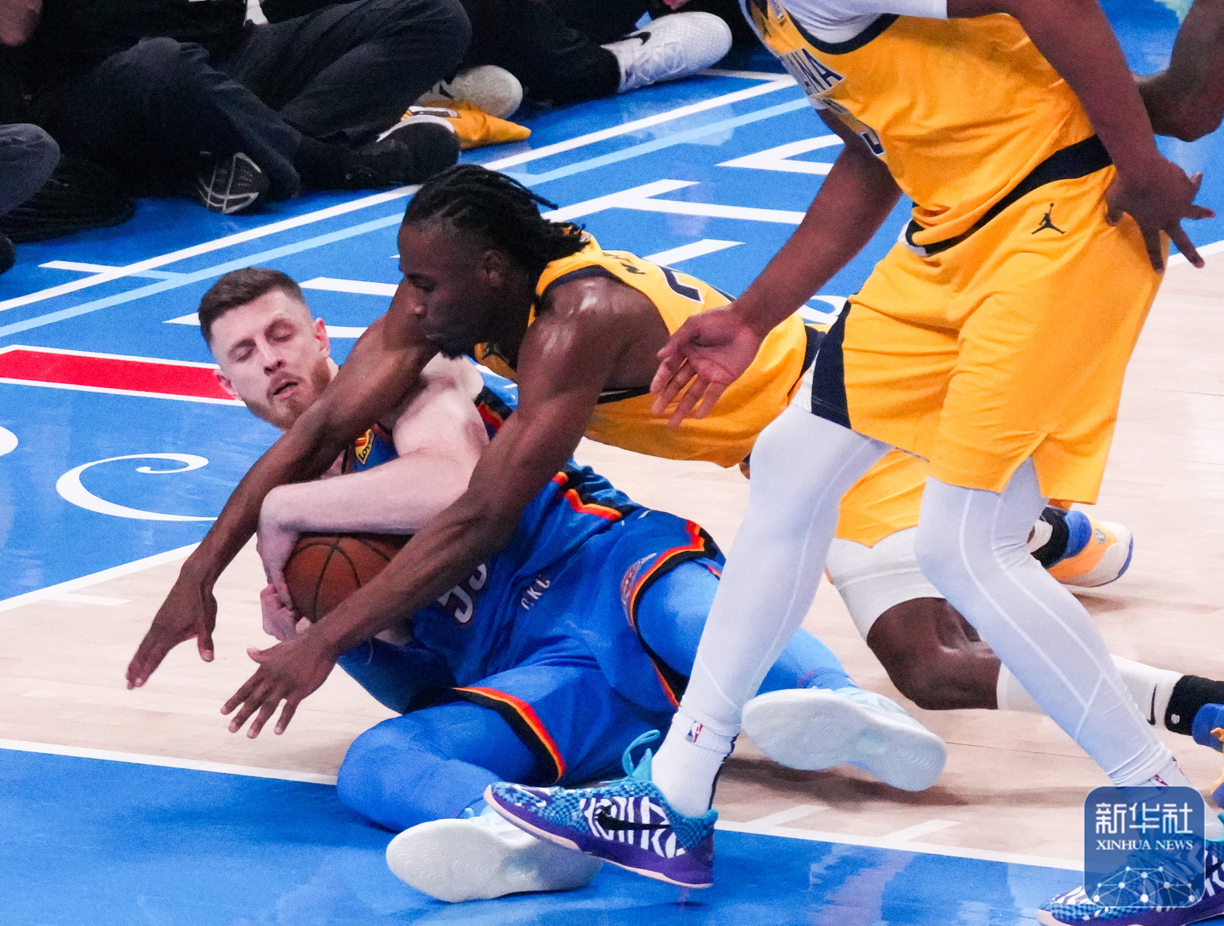 三亿体育体育教练-NBA冠军队突破对手获得胜利