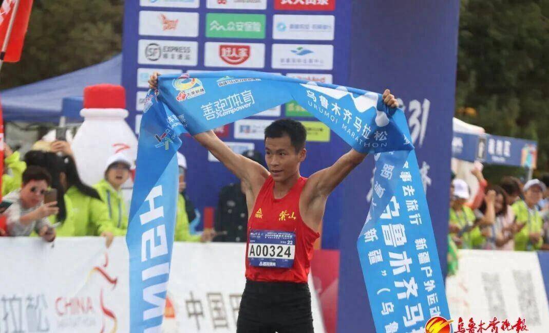 肯尼亚选手稳定发挥，夺得长跑比赛金牌的简单介绍