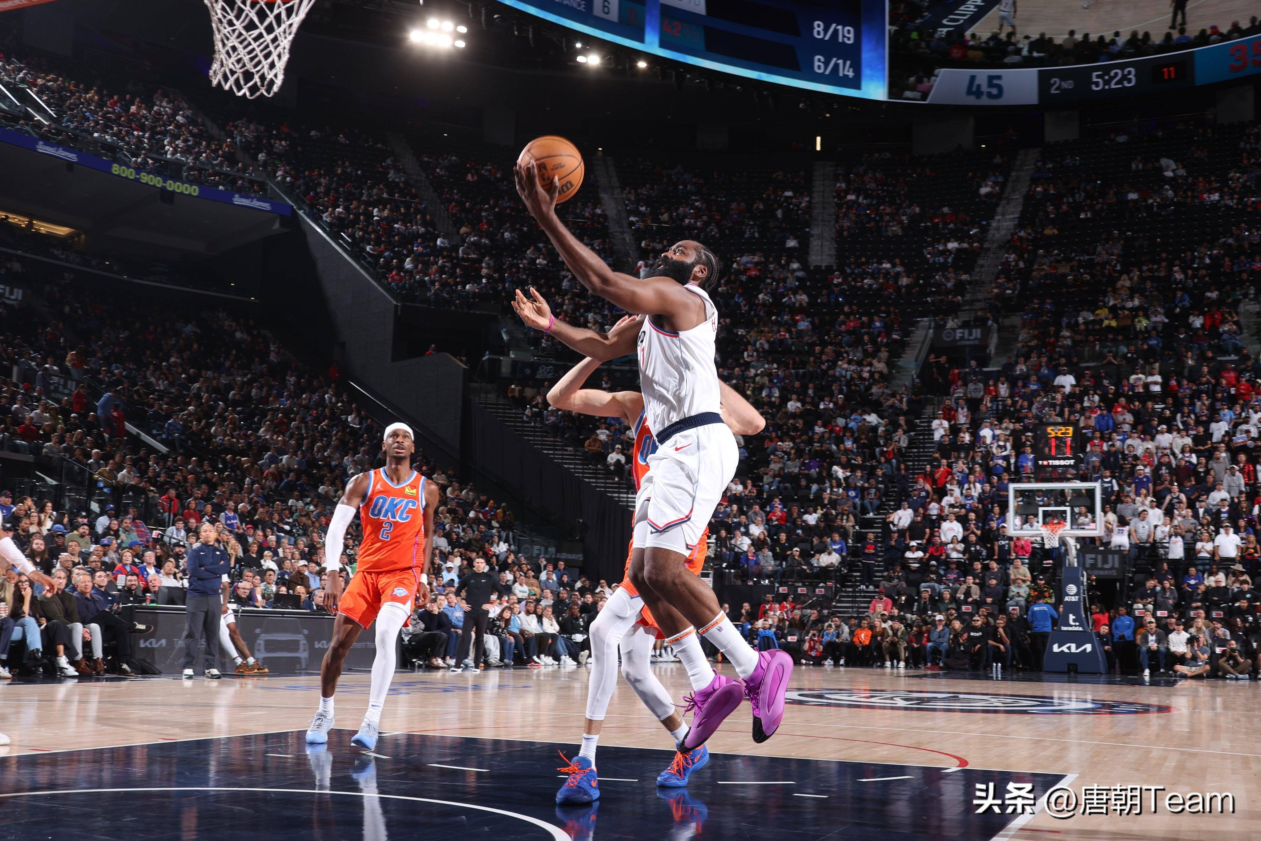 三亿体育体育app-包含快船球员乔治受伤缺席,球队战力受到影响的词条