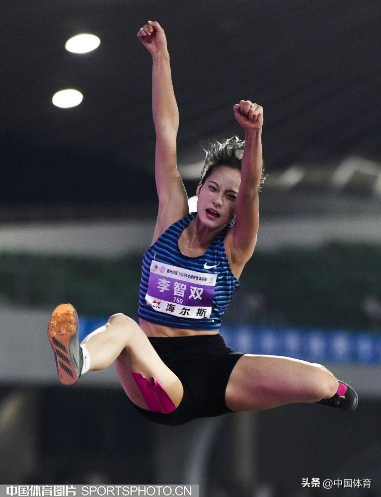 包含体力与技术超群，体操选手夺取桂冠的词条