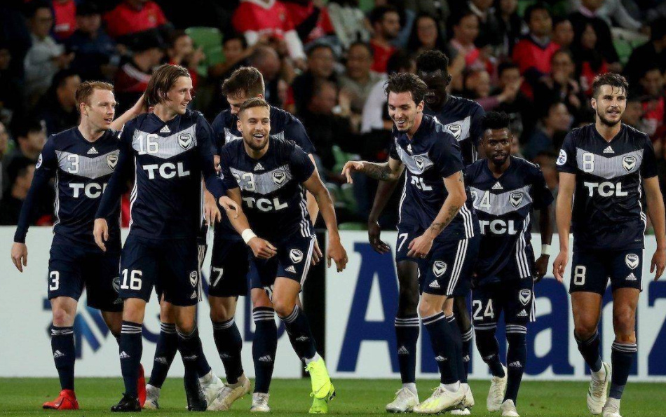 包含瓦拉多利德客场平局，难求胜利的词条