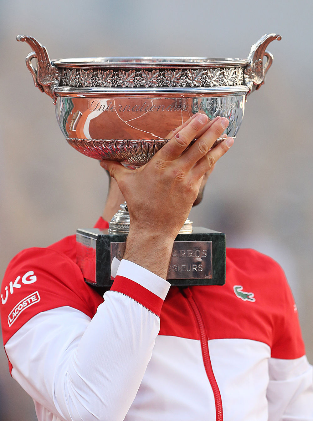 希腊选手以毫秒优势获得冠军