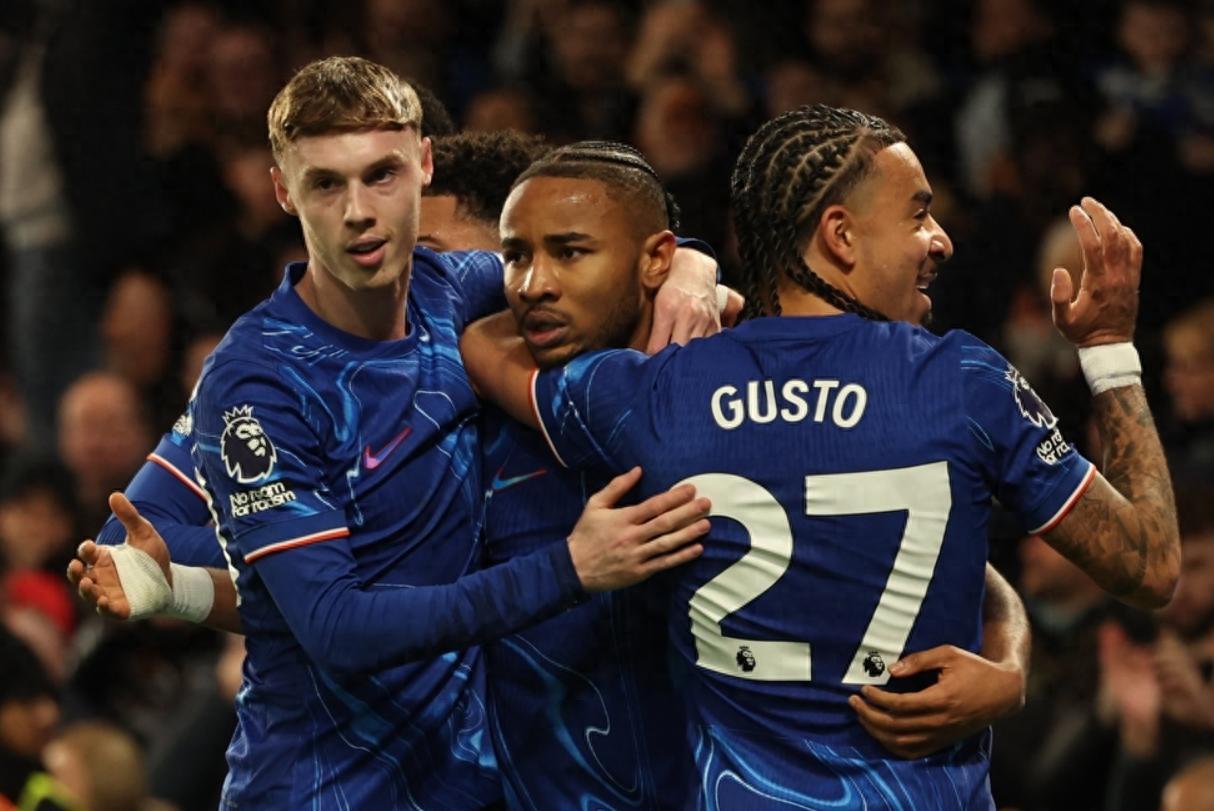 南安普顿大胜沃特福德，终结不胜！